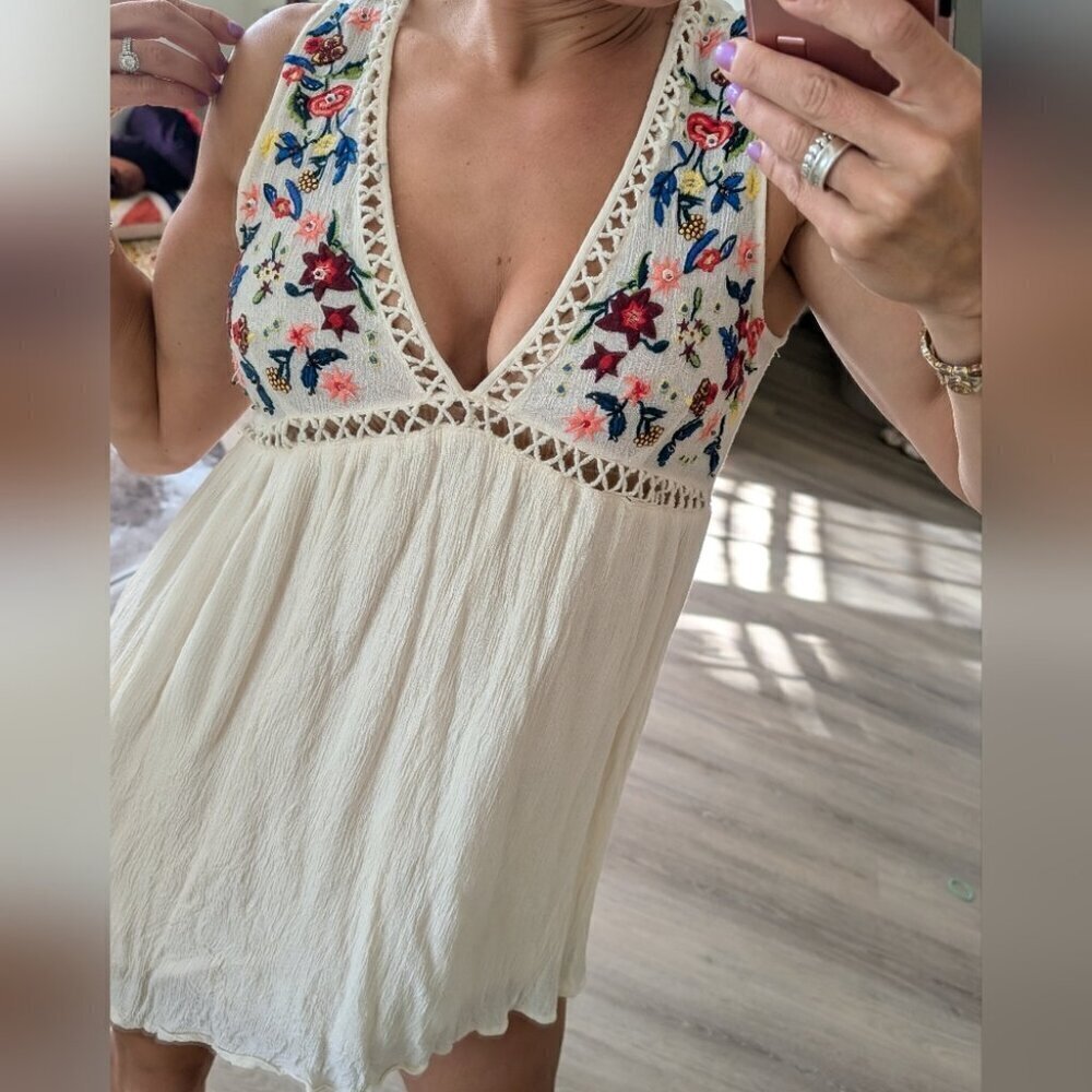 Boho soft mini dress with embroidery small - Picture 5 of 11